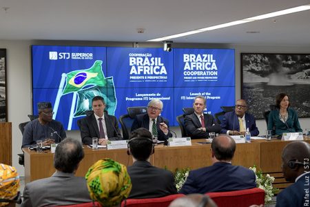 Embaixadores africanos participam do lançamento lançamento do programa STJ Internacional