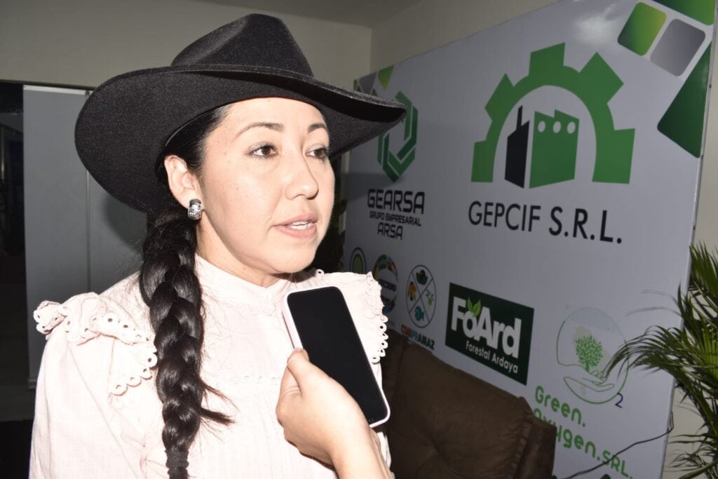 Com apoio do governo, Espaço Internacional expõe produtos do Peru e Bolívia na Expoacre