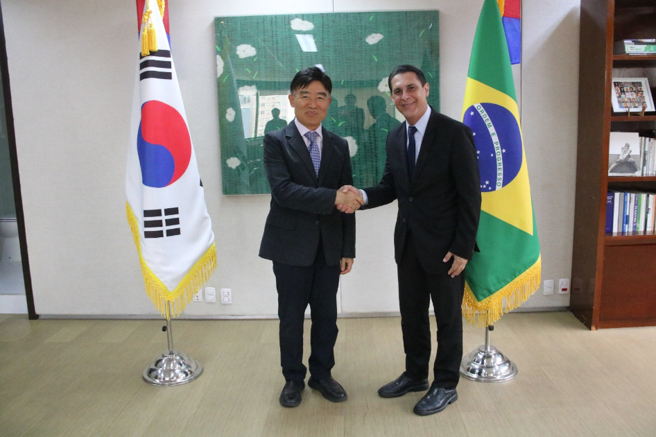 Deputado Sebastião Santos visita o Consulado da Coreia do Sul e saúda novo Cônsul em São Paulo