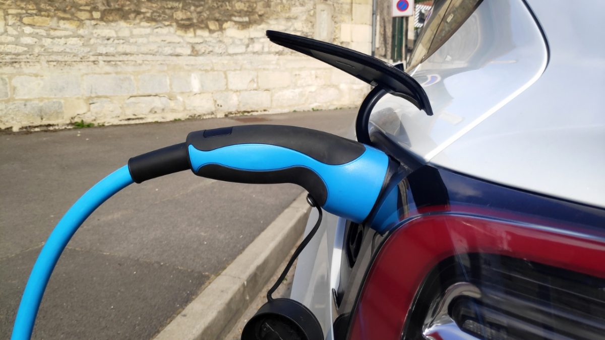 China e UE não chegam a acordo sobre preço de carros elétricos: negociações tropeçam em “grandes diferenças”