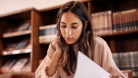 Estudantes de nível técnico e graduação podem se inscrever para intercâmbio na Colômbia