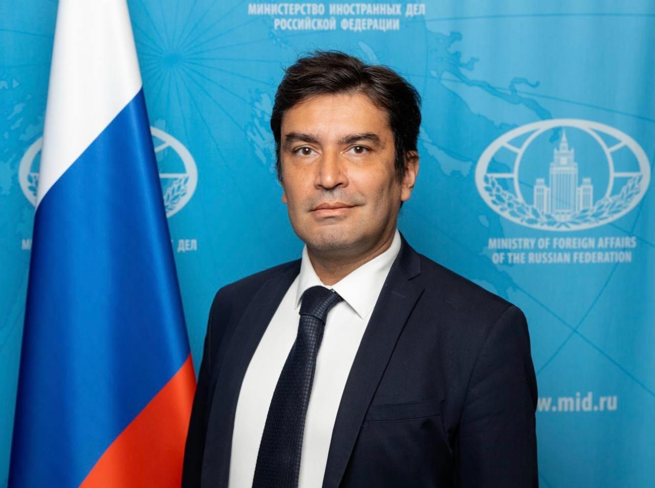 Entrevista com Marat Berdyev, Embaixador Itinerante do Ministério dos Negócios Estrangeiros da Federação da Rússia para assuntos relacionados ao G20, APEC, Parceria da Grande Eurásia: RIA Novosti