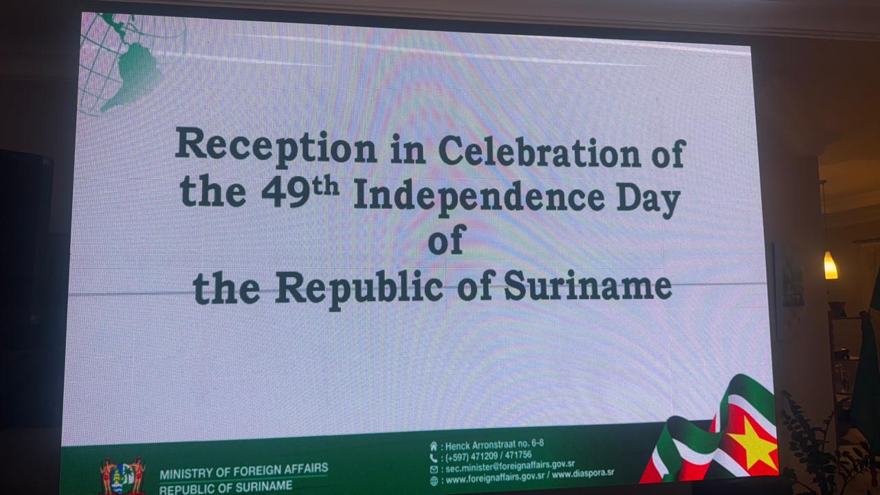 “Estamos comprometidos em fortalecer o relacionamento bilateral com o Brasil”, diz Embaixadora do Suriname em evento de comemoração da independência do país