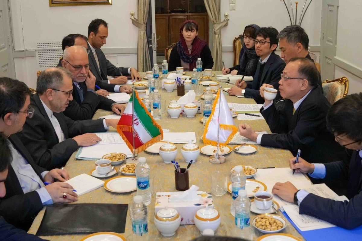 Irã e Japão realizam reunião sobre desenvolvimentos regionais bilaterais
