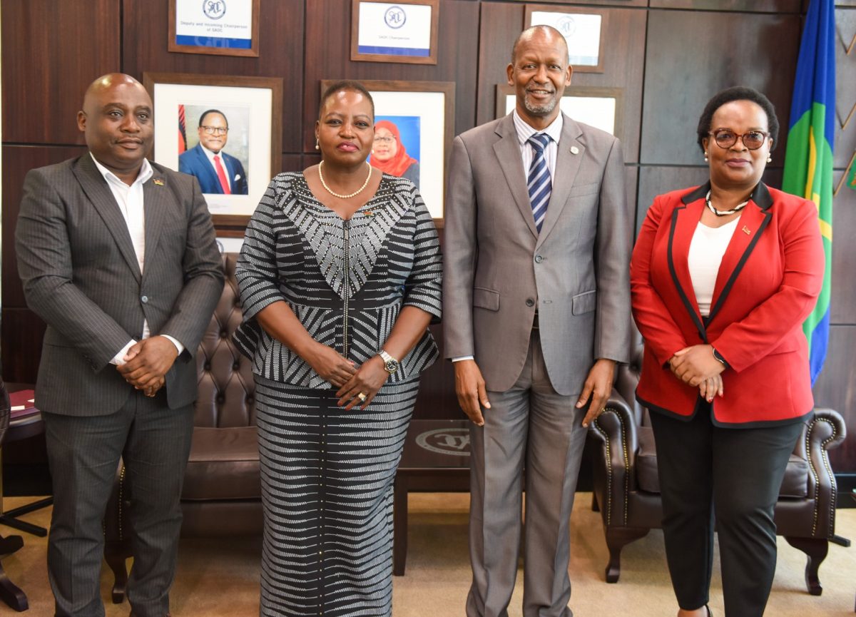 Alta Comissária do Malawi apresenta cartas credenciais à SADC
