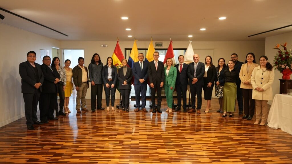 Funcionários dos países membros da CAN fortalecem capacidades no comércio agroalimentar com apoio do IICA