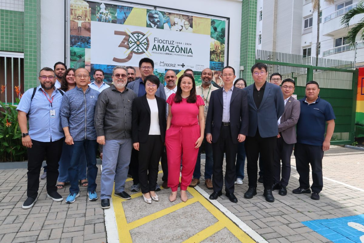 Delegação do Instituto de Microbiologia da China visita a Fiocruz Amazônia