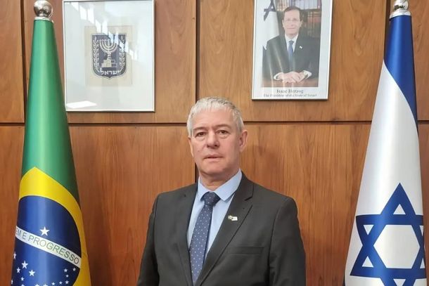 Embaixador de Israel presta solidariedade a Ipatinga e oferece ajuda