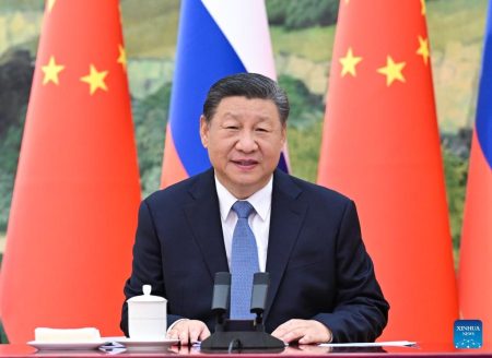 Xi conversa com Putin e pede que China e Rússia defendam equidade e justiça internacionais