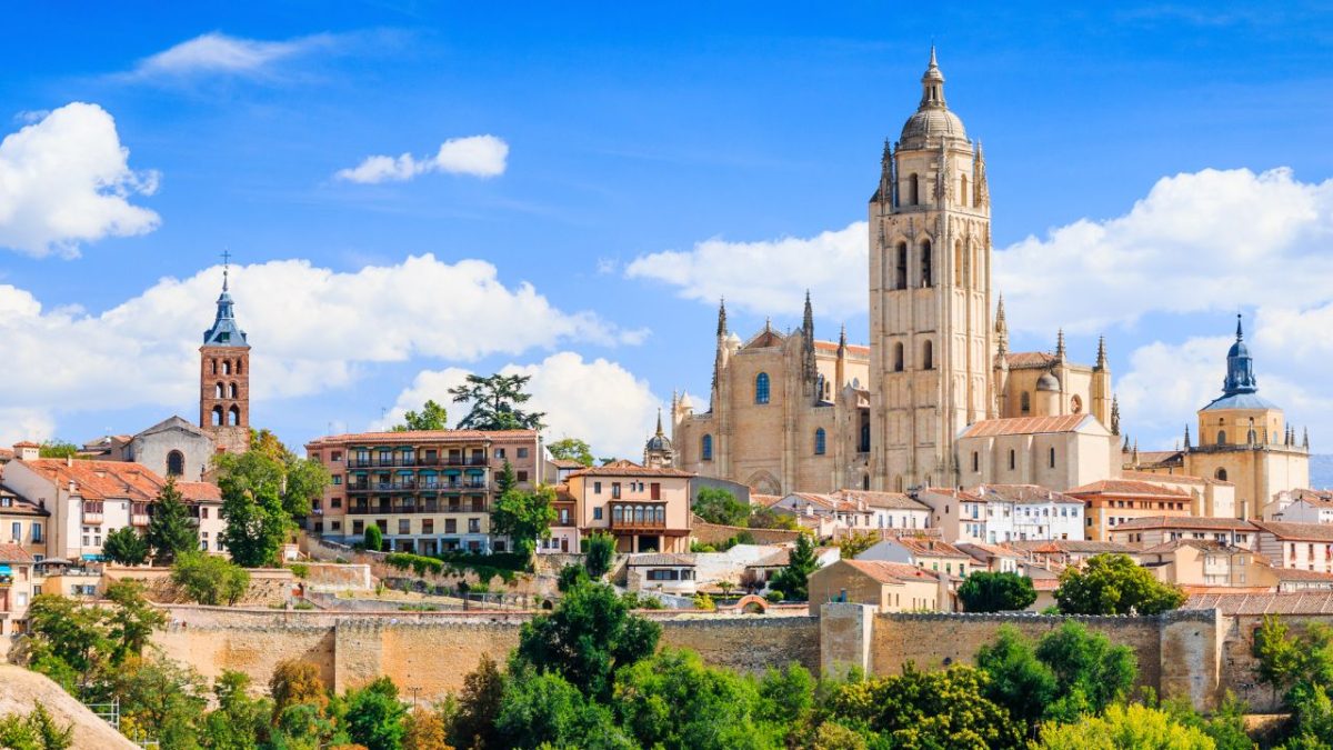 Turismo na UE ultrapassa 3 mil milhões de noites em 2024
