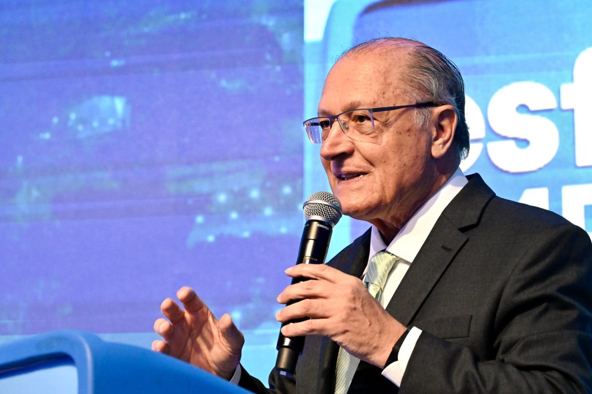 Brasil e China repassam temas da agenda bilateral