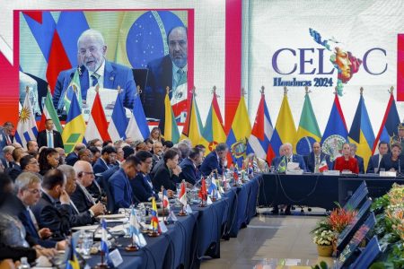 Lula: “A América Latina e o Caribe devem redefinir o seu lugar na nova ordem global”