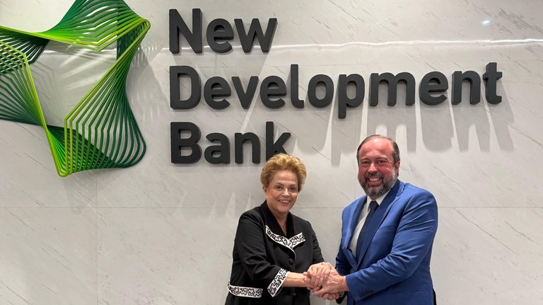 Alexandre Silveira fortalece parcerias com NDB para garantir mais investimentos em setores estratégicos do Brasil