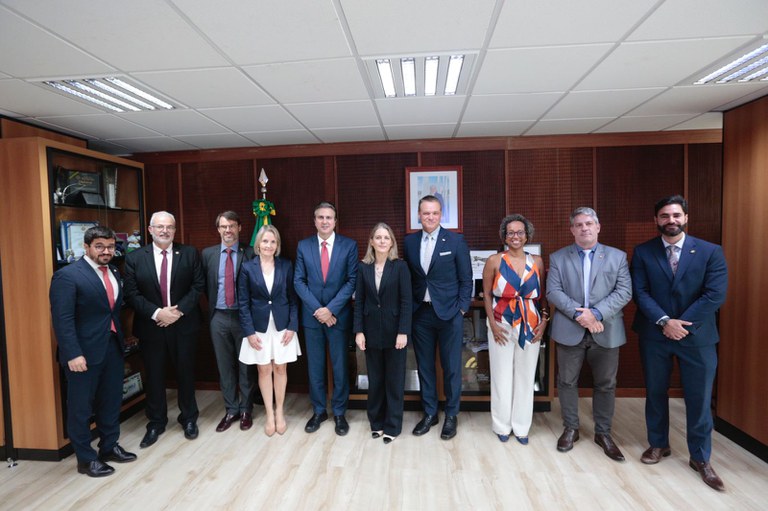 MEC dialoga com países nórdicos
