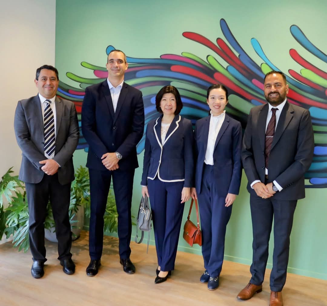 Embaixadora da Tailândia visita escritório da Indorama Ventures em São Paulo