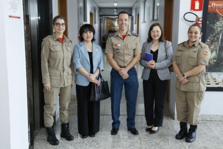 Corpo de Bombeiros recebe a visita de servidoras da embaixada Japonesa no Brasil