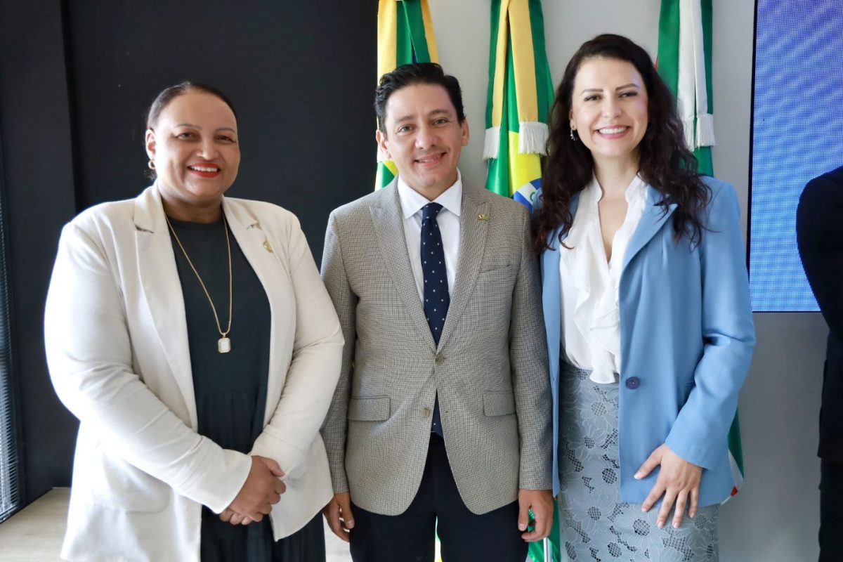 Prefeitura de Goiânia recebe Encarregado de Negócios do México