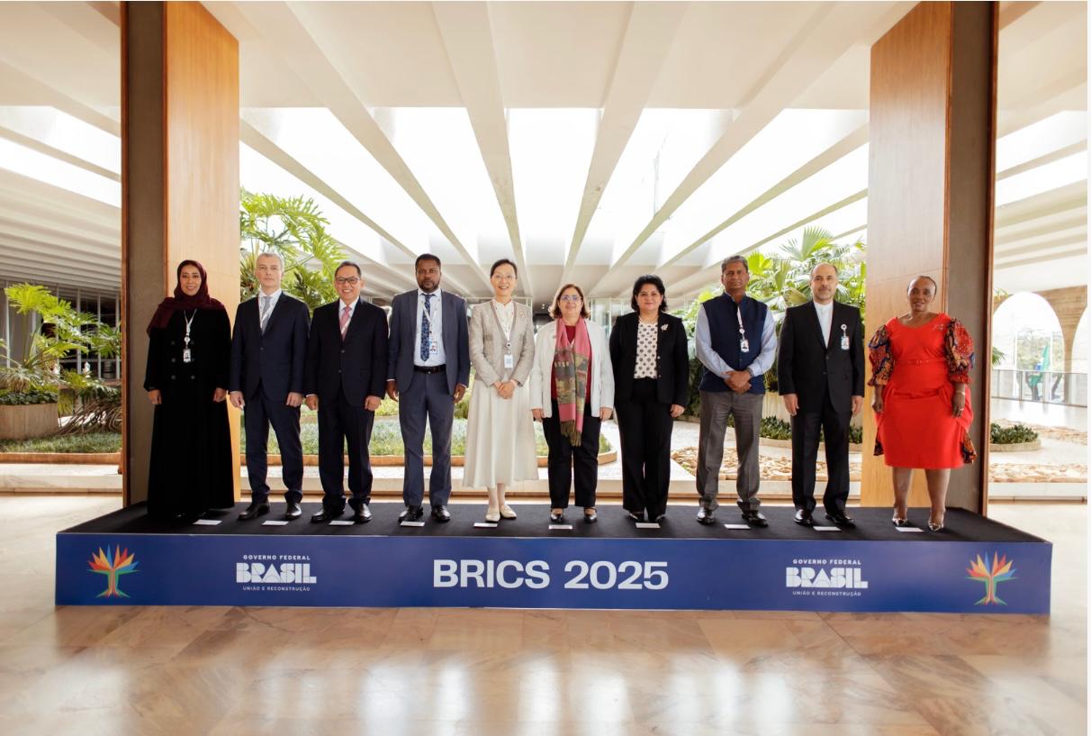 O Conselho de Equilíbrio de Gênero dos Emirados Árabes Unidos participa da Reunião Ministerial de Mulheres do Brics no Brasil