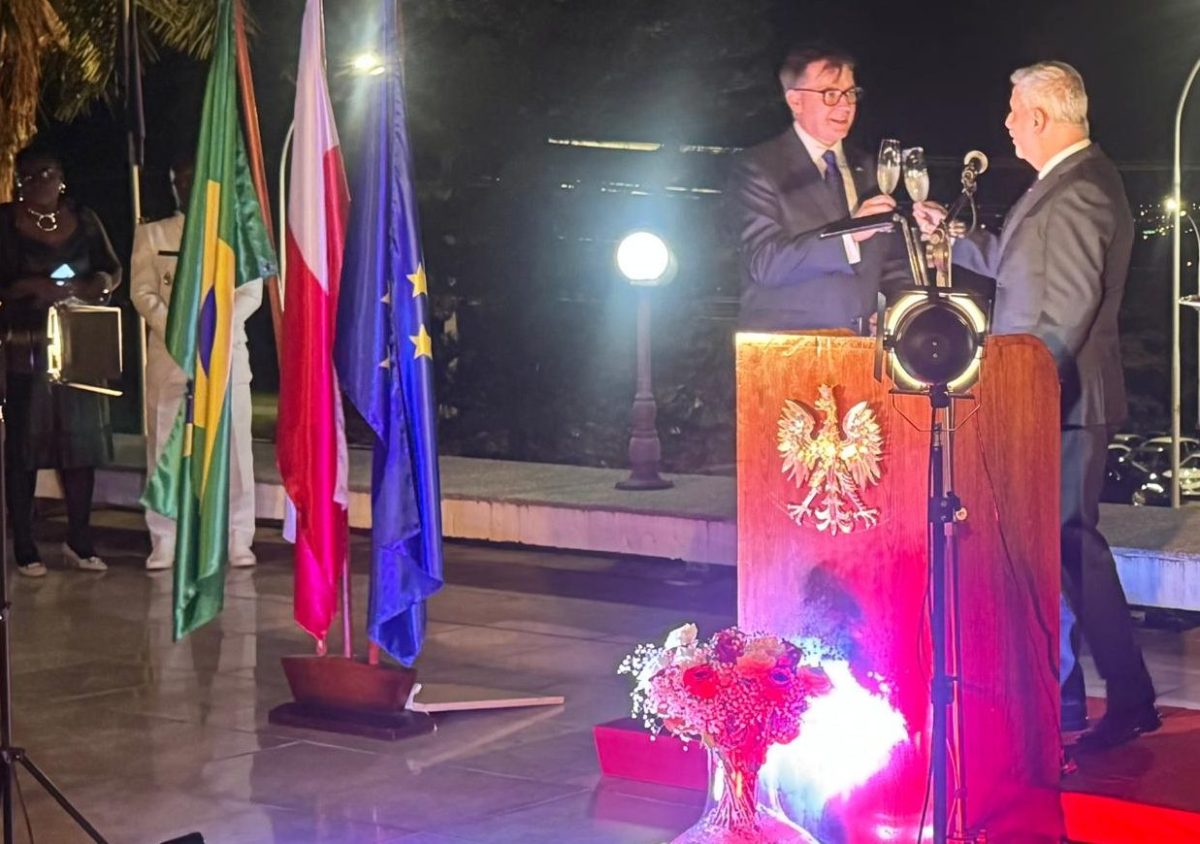 Polônia celebra Data Nacional com recepção diplomática em Brasília