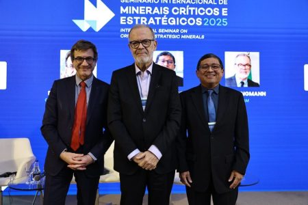 Brasil reforça papel global na diplomacia dos minerais críticos e estratégicos