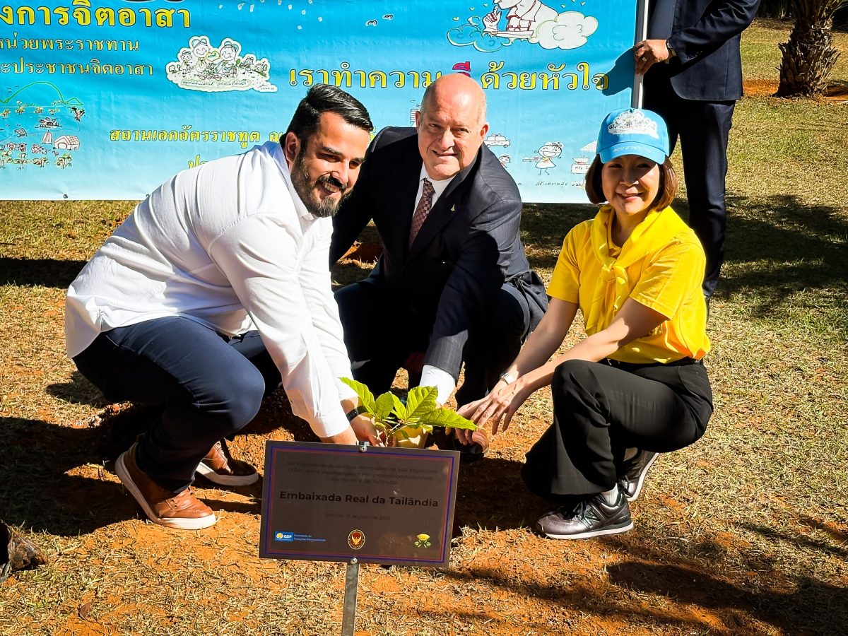 Embaixada da Tailândia celebra aniversário do Rei com ação ambiental em Brasília