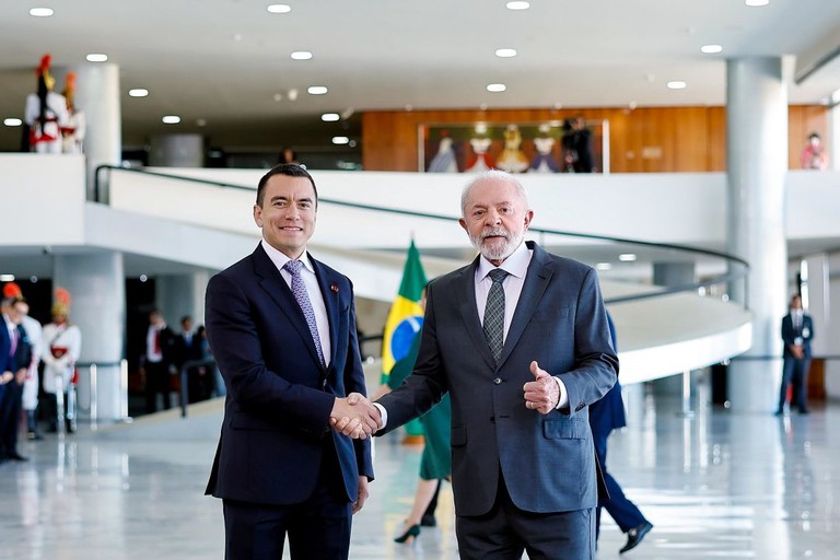 “Encontro marca um recomeço das relações política, comercial, cultural e tecnológica entre os dois países”, diz Lula ao presidente Daniel Noboa