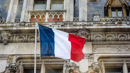 Prêmio de tradução da Embaixada da França no Brasil acontece nessa sexta-feira (29)