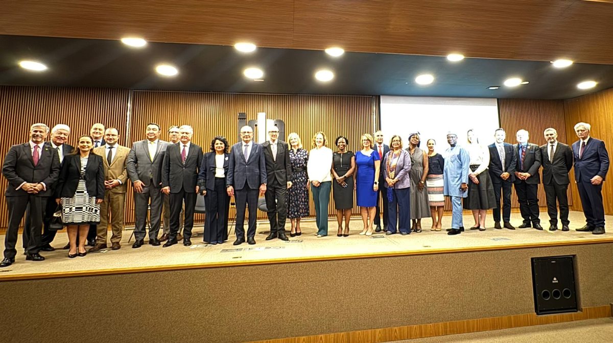 IDP concede título de Doutor Honoris Causa ao embaixador da Áustria, Stephan Scholz, e celebra legado de diálogo e cooperação internacional