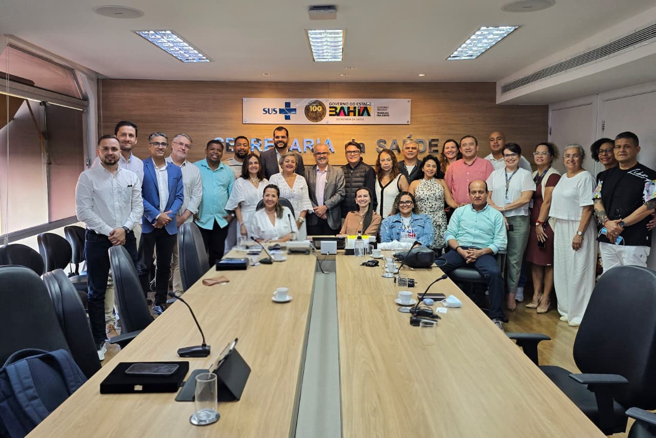 Delegação colombiana encerra visita a Bahia após conhecer estrutura do SUSc