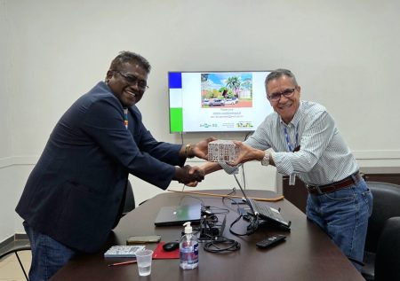 Missão agrícola de Fiji busca soluções em pecuária de corte