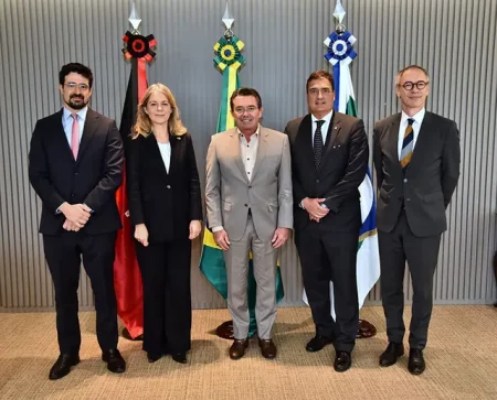Presidente do TCU recebe embaixadores da Dinamarca, Suíça e Países Baixos