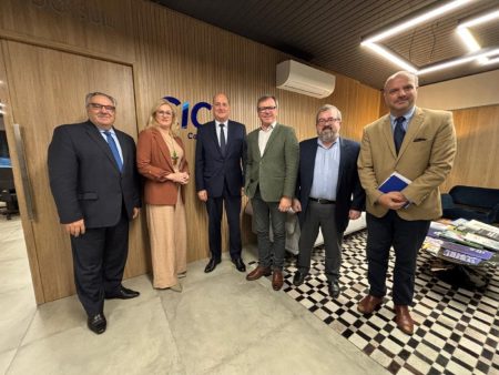CIC Caxias recebe Embaixador da Argentina para tratar de parcerias e comércio bilateral
