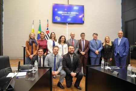 Comissão de Relações Internacionais da Alesp dialoga com cônsules do Uruguai