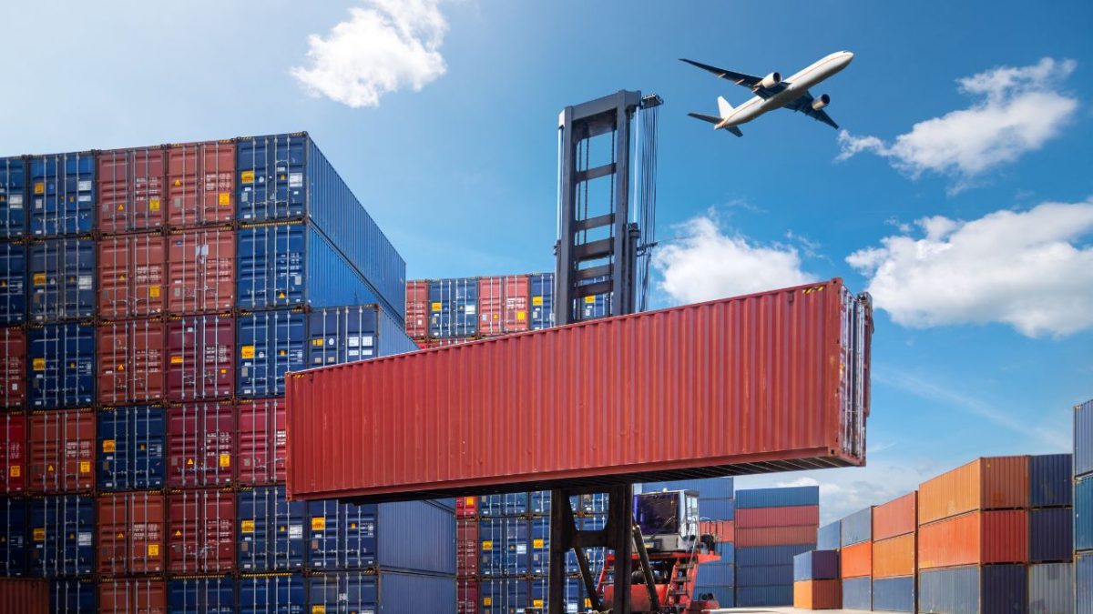 Brasil amplia presença internacional com novas exportações e habilitações