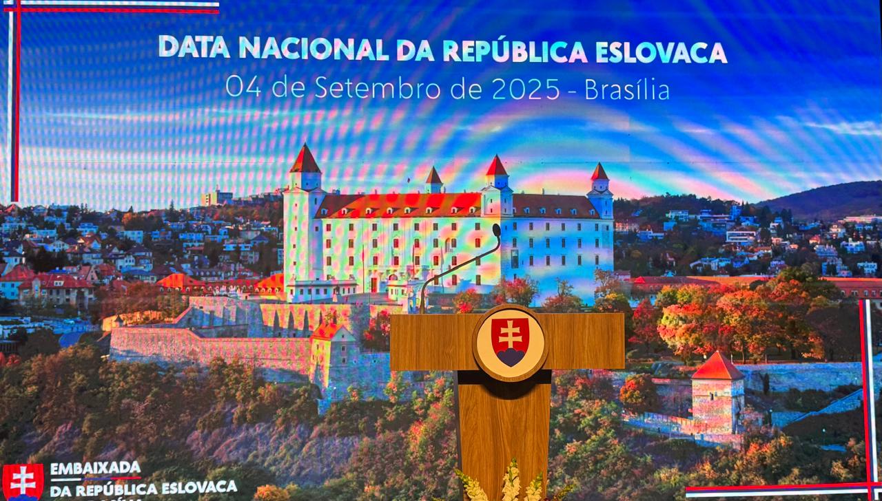 Eslováquia celebra 33 anos de sua Constituição