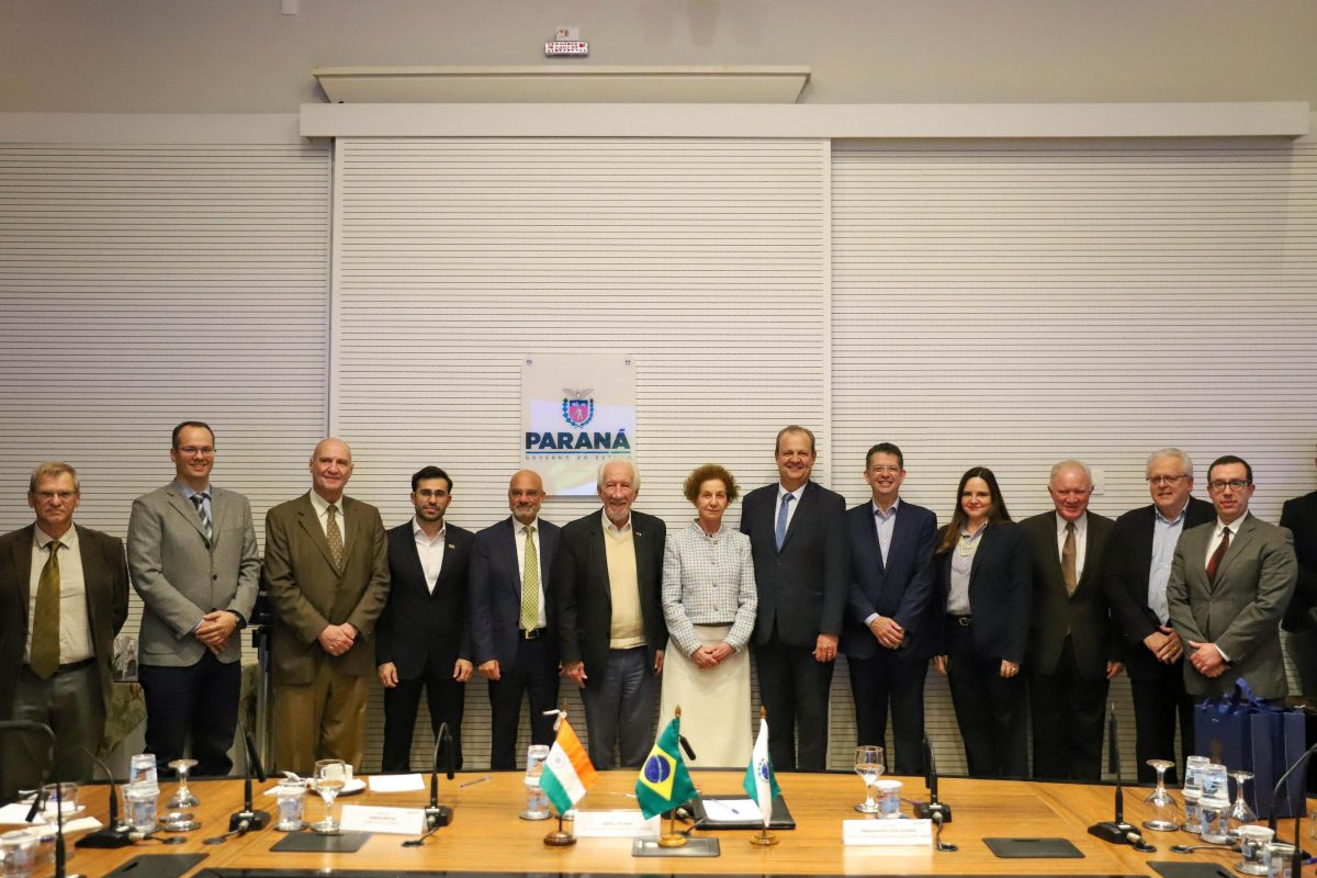 Paraná recebe novo Embaixador da Índia e apresenta avanços da parceria de supercomputadores