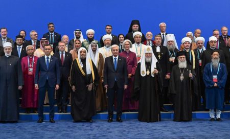 Presidente do Cazaquistão Kassym-Jomart Tokayev conclama ao início de um diálogo global para o fortalecimento da paz e da segurança