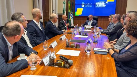 Prefeitura do Natal e Embaixada da Índia abrem diálogo para cooperação em diversas áreas