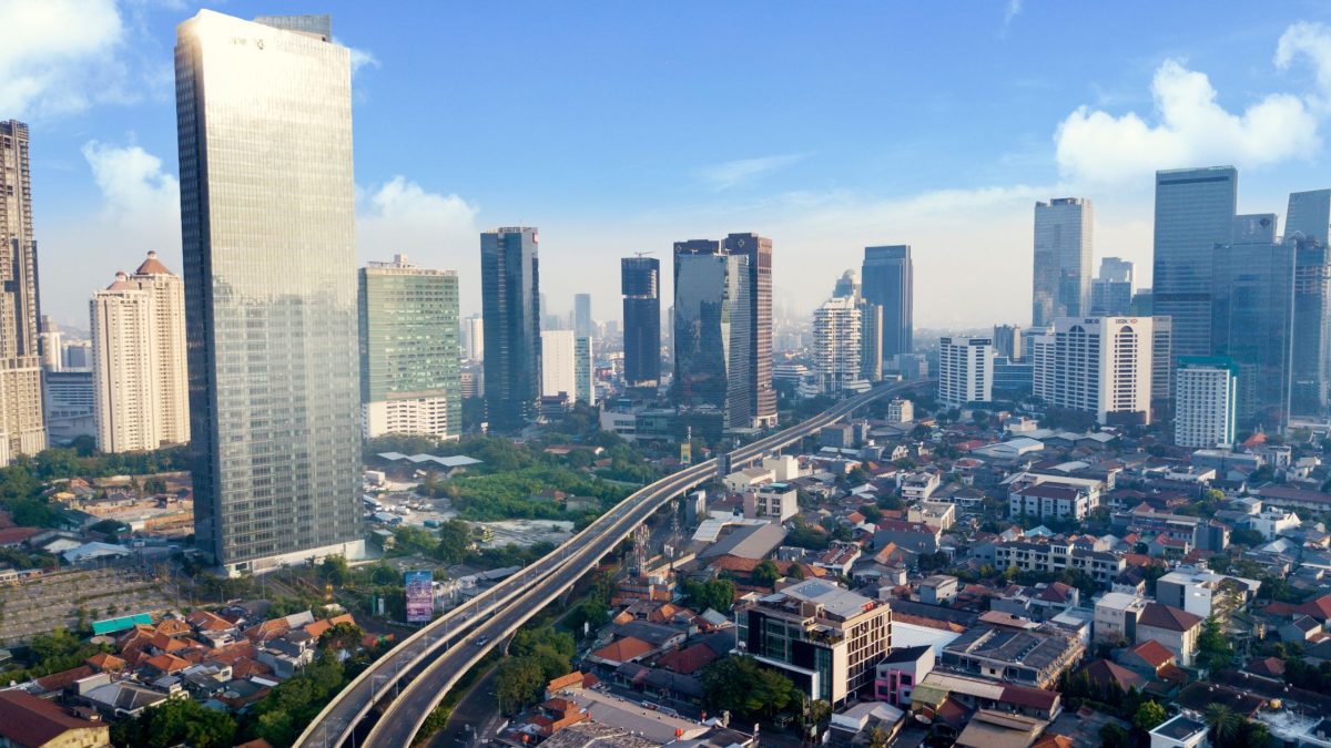 Fórum Empresarial Brasil-Indonésia visa fortalecer relações bilaterais durante visita do presidente Lula à Jakarta