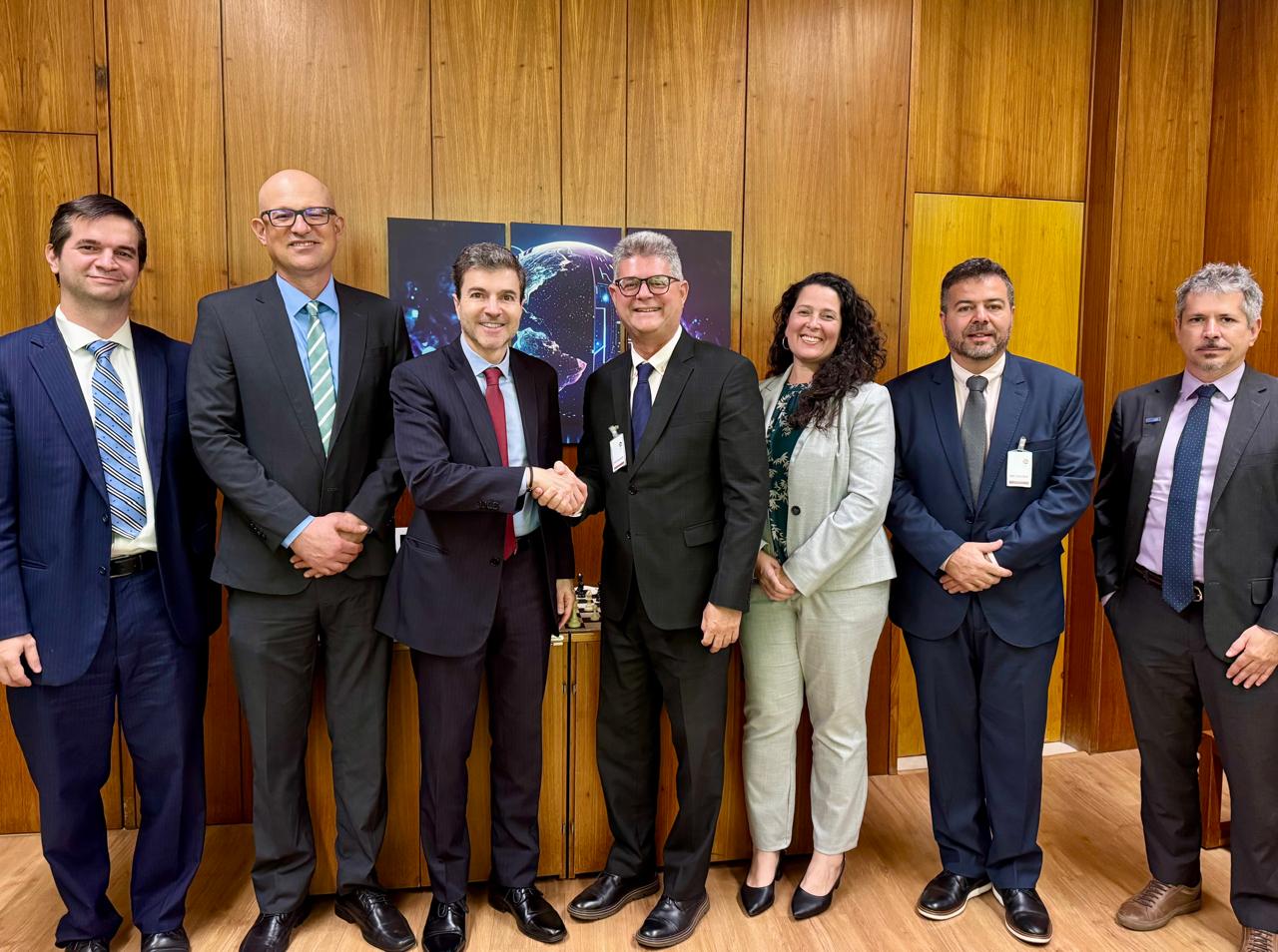 INPI se reúne com o MRE para discutir cooperação no cenário internacional