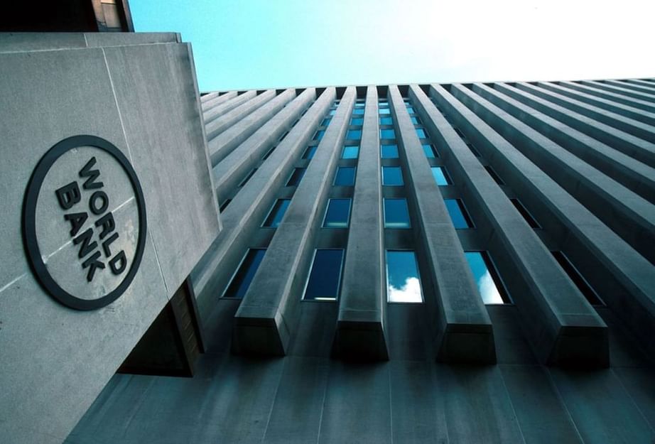 Banco Mundial destaca Emirados Árabes Unidos como modelo de empoderamento de mulheres e jovens