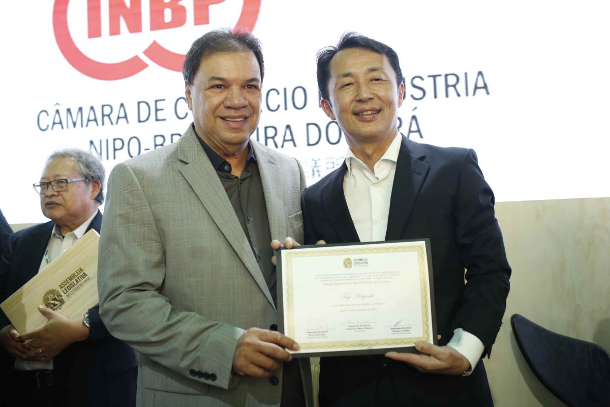 Embaixador do Japão recebe o título de Cidadão do Pará