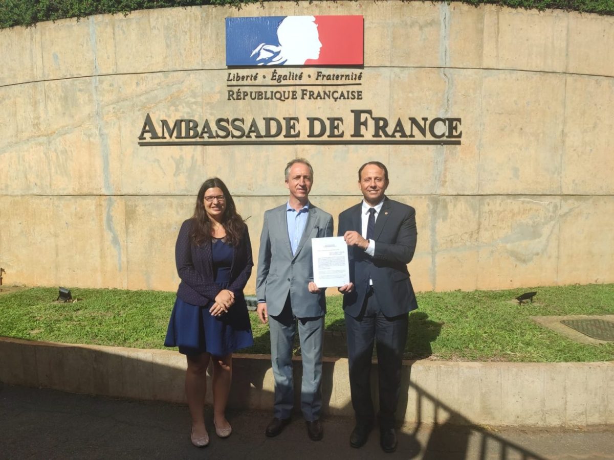 UFRR firma acordo de cooperação com Embaixada da França e amplia oportunidades de pesquisa, intercâmbio e financiamentos para pesquisas sobre a Amazônia