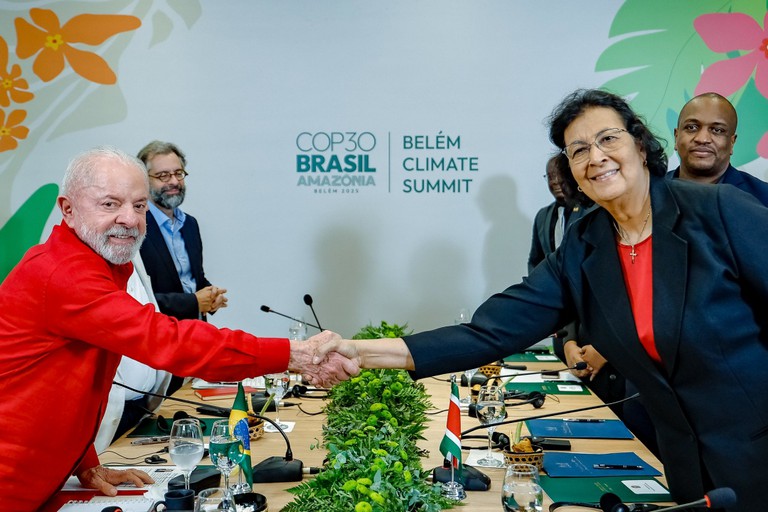 Lula reforça liderança climática do Brasil em série de encontros bilaterais antes da COP30