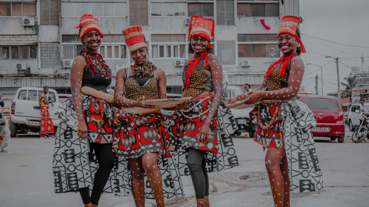 Angola: arte, palavra e ritmo de uma nação que se reinventa