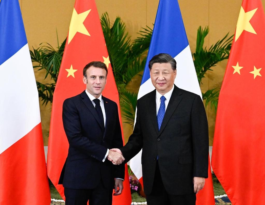 Xi e Macron se reúnem em conjunto com a imprensa