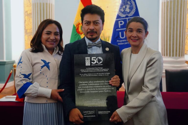 Bolivia e PNUD celebram 50 anos de parceria e anunciam retomada do Informe de Desenvolvimento Humano