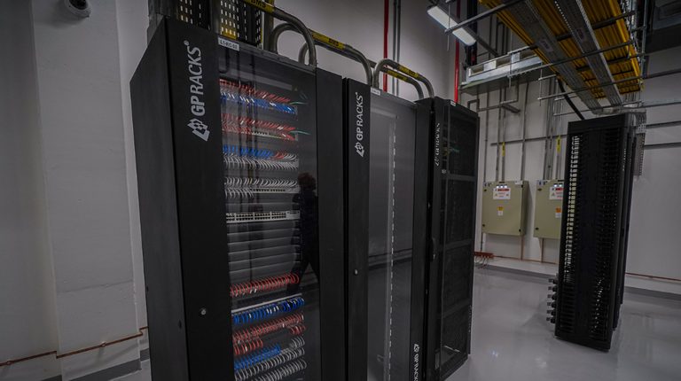 Data centers devem receber US$ 3 trilhões em investimentos e Brasil desponta na América Latina
