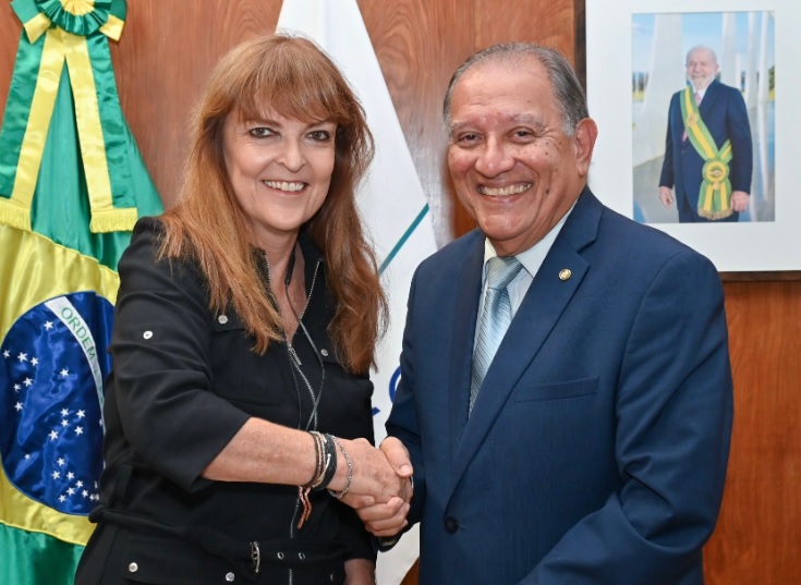 Raúl Graugnard assume como novo Embaixador de Honduras no Brasil