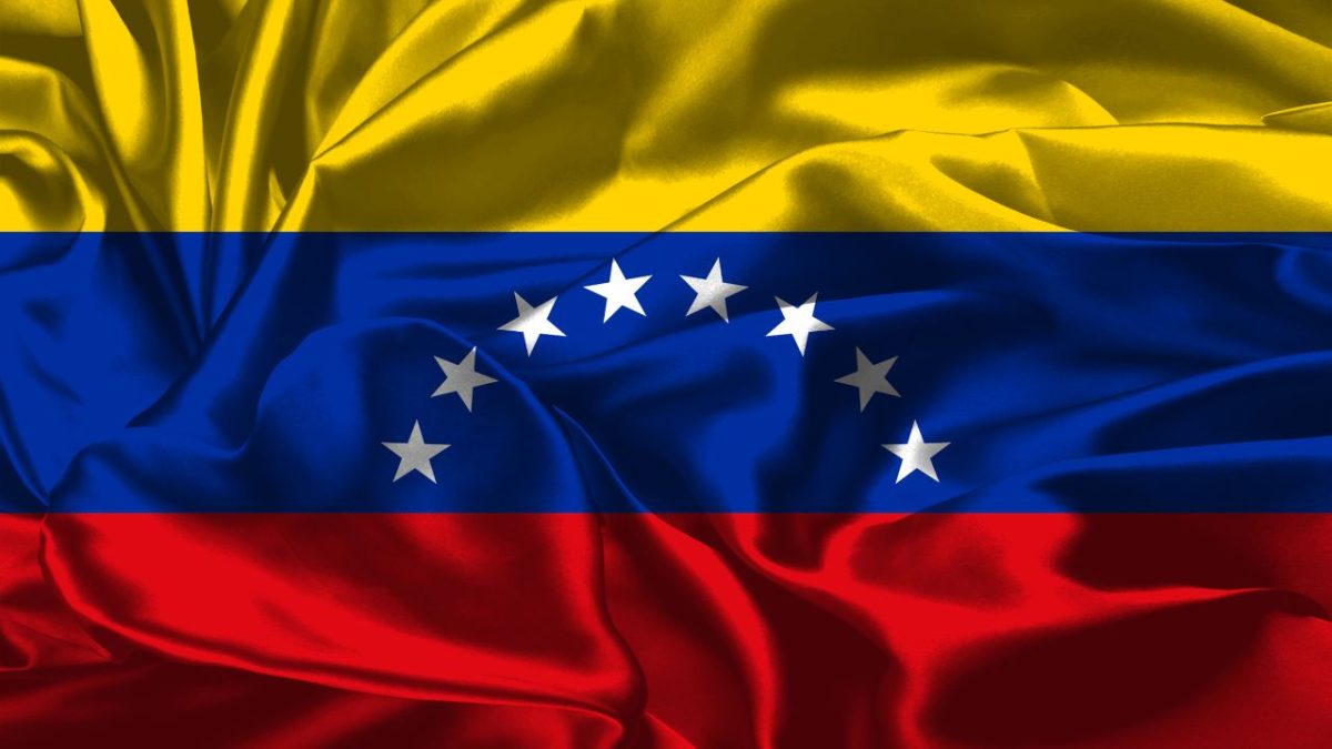Reações internacionais se intensificam após captura de Nicolás Maduro por ação dos Estados Unidos